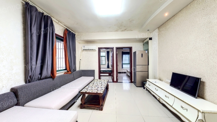 两江嘉苑二手房实景图