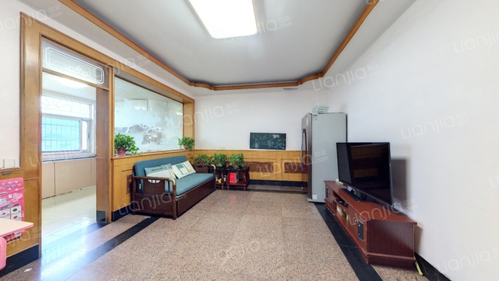 后亭子社区恩波大道二手房实景图