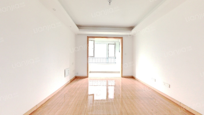 万科龙湖城市之光北区二手房实景图