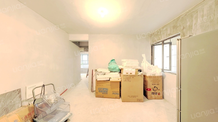 秀峰雅苑二手房实景图