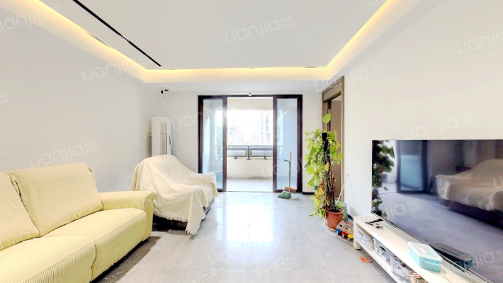 美的君兰半岛A3地块二手房实景图