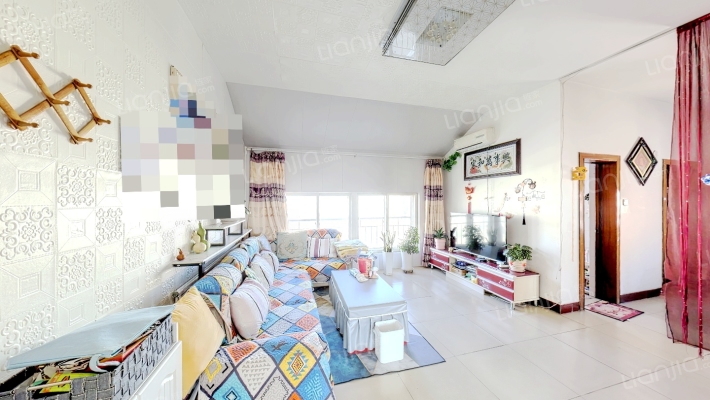 昌泰花苑二手房实景图