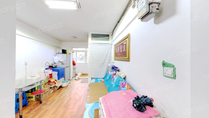 建设小区二手房实景图