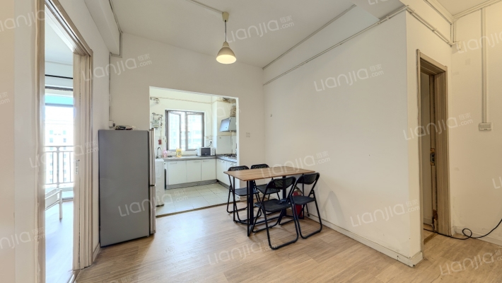 王家湾中央生活区二期二手房实景图