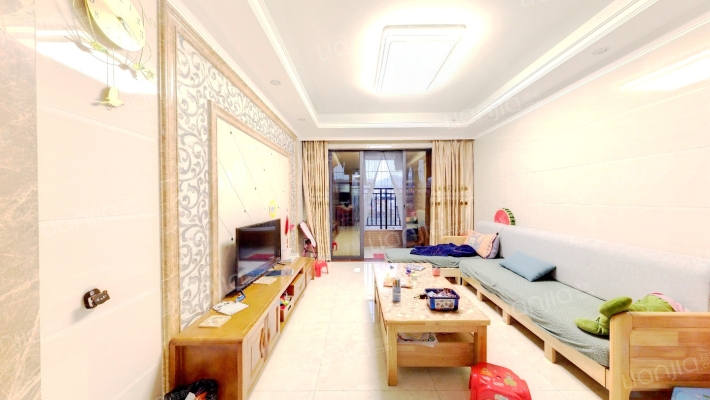 嘉汇四季阳光二手房实景图