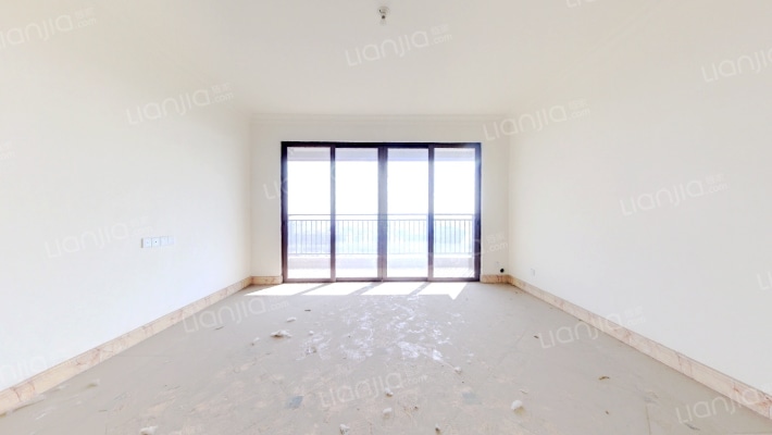 碧桂园翡翠湾二手房实景图