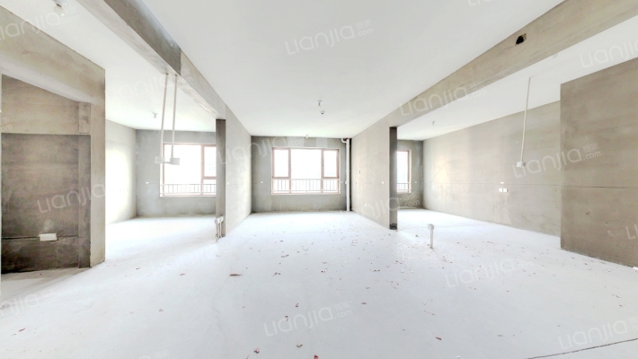 龙族誉珑府二期二手房实景图