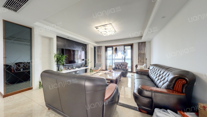 保利叶上海(三期)二手房实景图