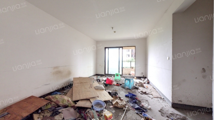 华侨城云溪别院一期二手房实景图