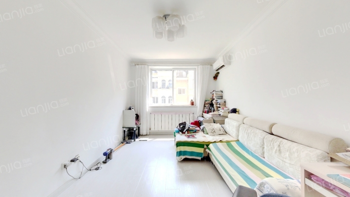 万泰花园小区二手房实景图