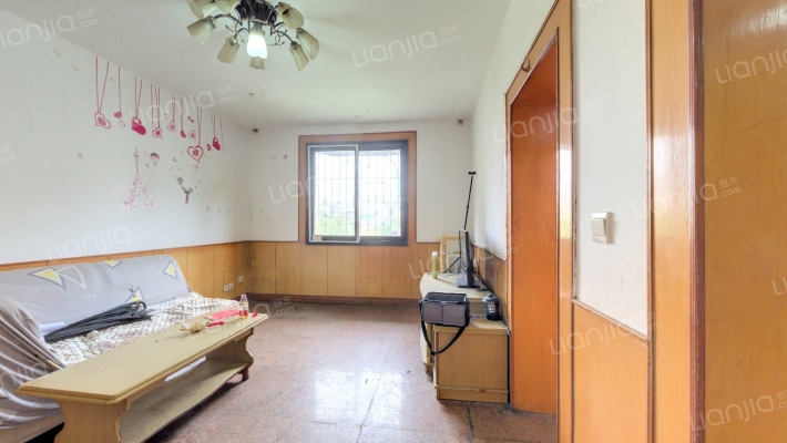 弯弓街65号二手房实景图