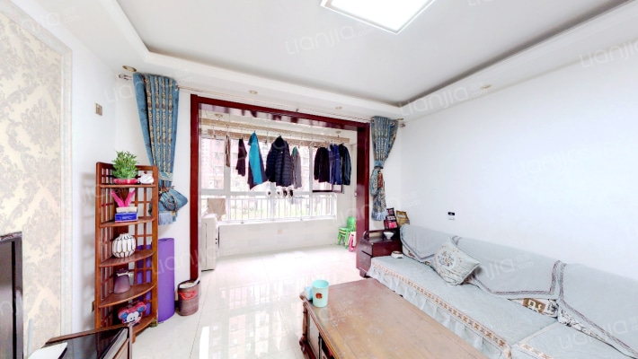 智高常春藤B区二手房实景图