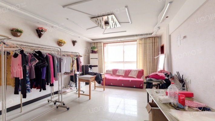 莲湖水岸二手房实景图