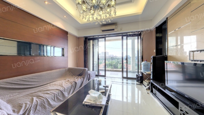 布查特官邸I期二手房实景图