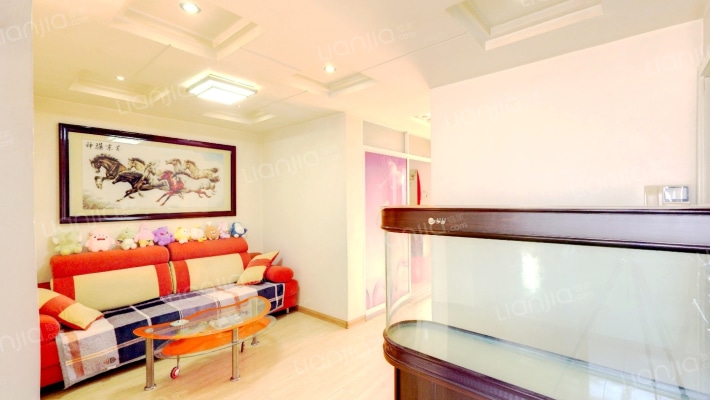 钻石礼都西区二手房实景图