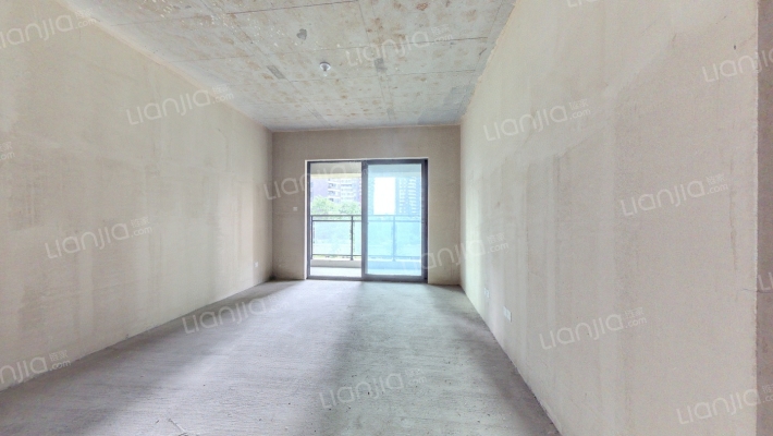 云樾名邸二手房实景图