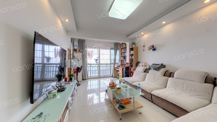 万国城MOMA二期二手房实景图