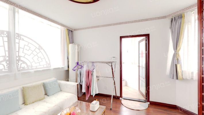 军安水晶公寓二手房实景图