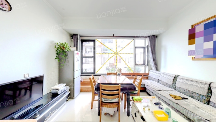 中铁大厦二手房实景图