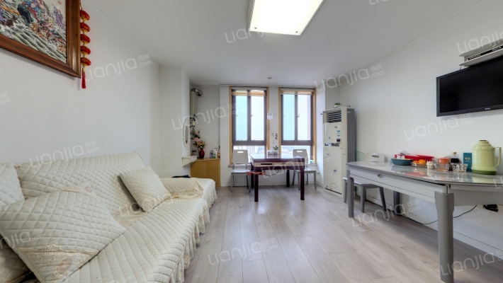 天凤国际大厦二手房实景图