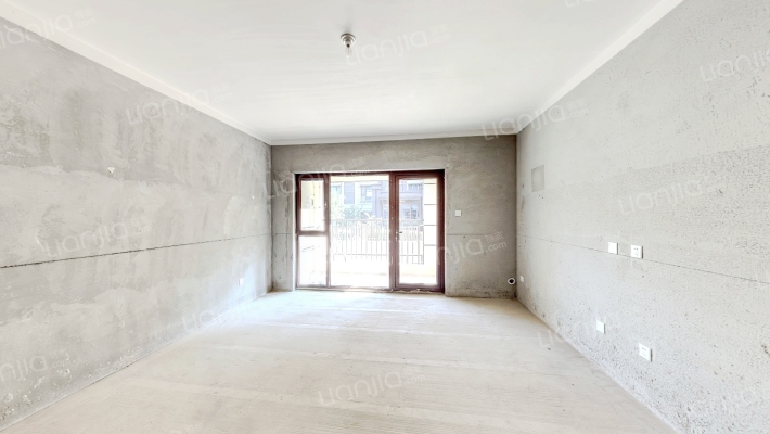 抱犊寨阿尔卡迪亚二手房实景图