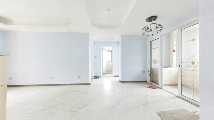 彩虹城二手房实景图