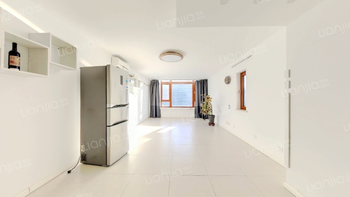 宝星国际二期二手房实景图