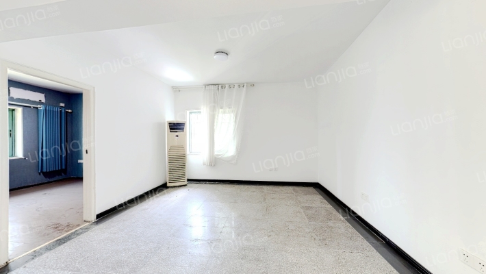 金山商务大厦二手房实景图