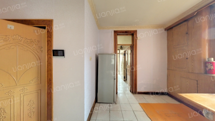 涌泉铁路小区二手房实景图