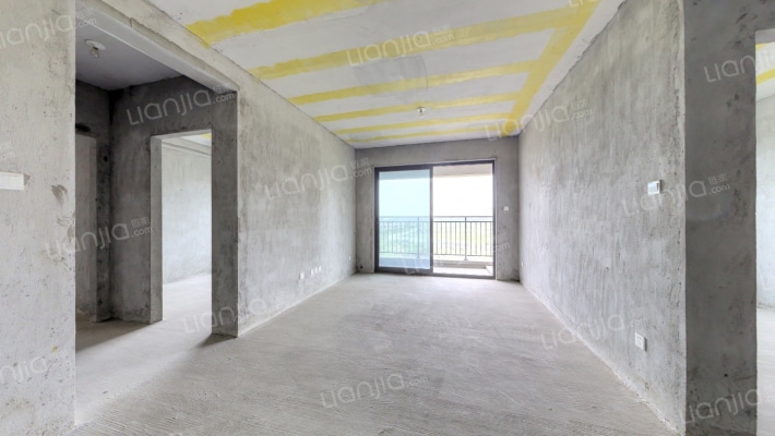 铂悦世家二手房实景图