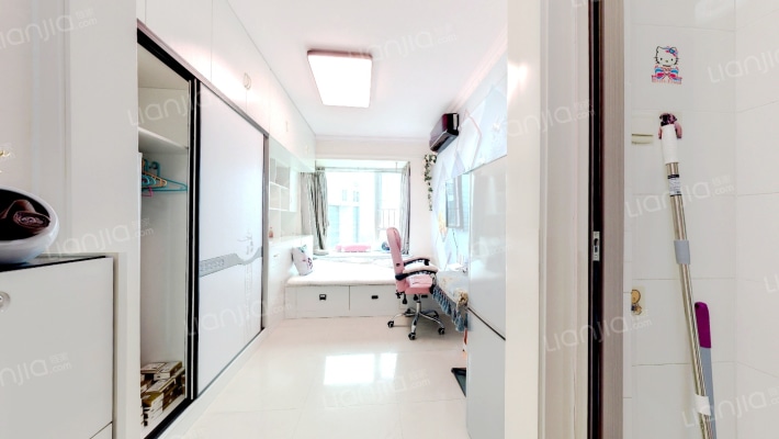 罗湖金岸大厦二手房实景图