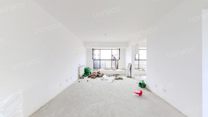 暖山国际二手房实景图