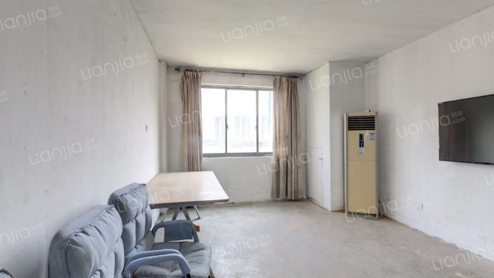 新盛家园C区二手房实景图