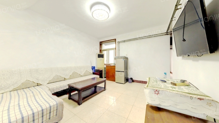 晖达优胜小区二手房实景图