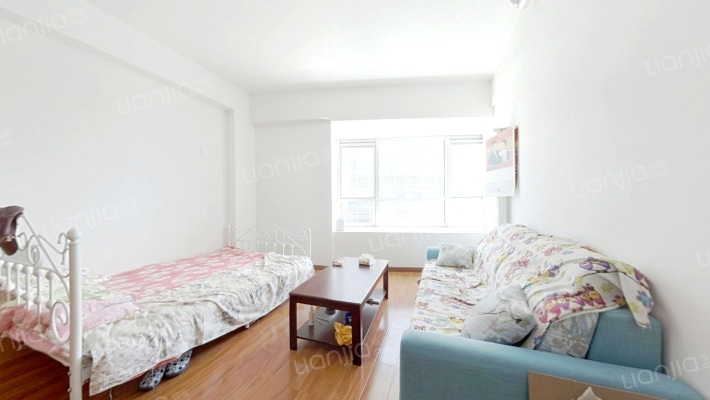 明湖广场二手房实景图