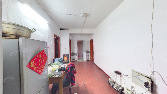 周新苑五期二手房实景图