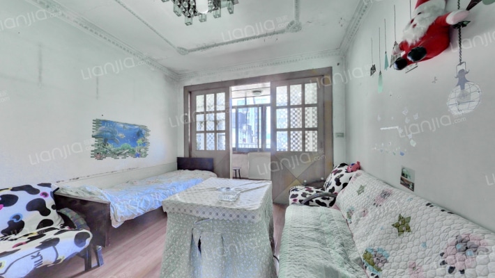 沙坡路23号二手房实景图