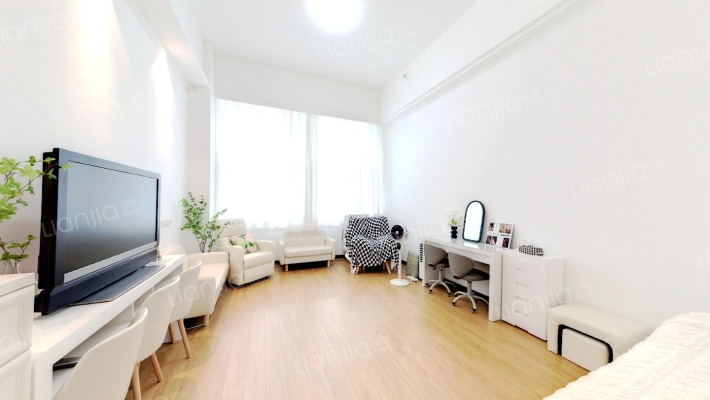 米克公寓二手房实景图