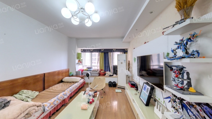 新长海广场二手房实景图