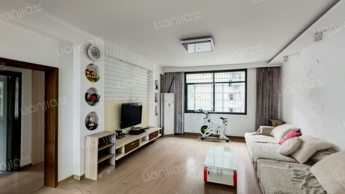 种子公司宿舍二手房实景图