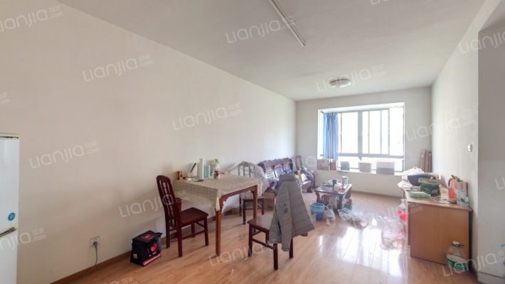 黄金花园西区二手房实景图