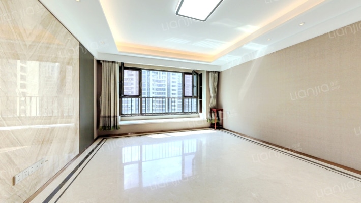 万科翡翠长安二手房实景图