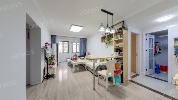 清荷园南园二手房实景图