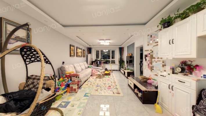 龙腾香格里二手房实景图