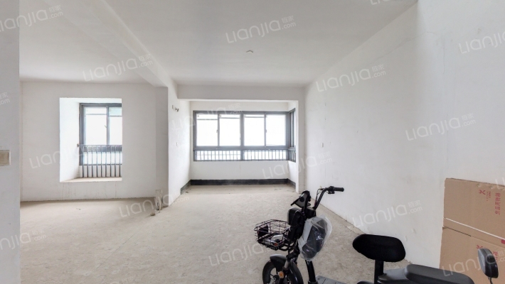 西亭家园二手房实景图