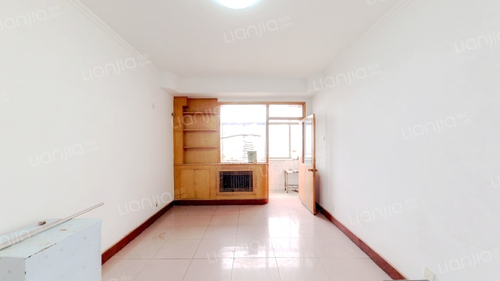 六通房地产开发有限公司二手房实景图