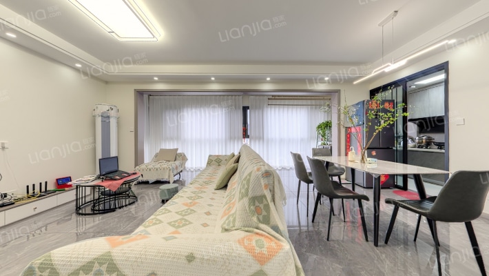 中铁城鉴湖栖郡二手房实景图