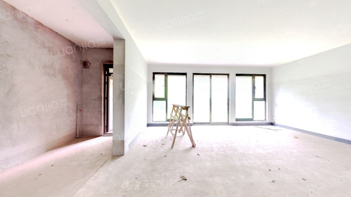 水岸公园二手房实景图