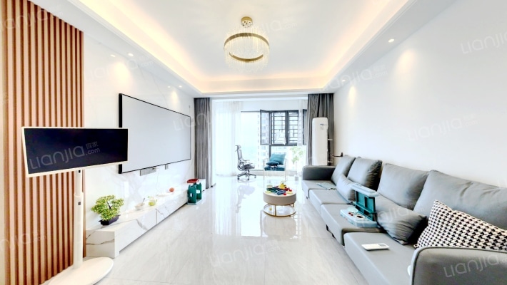 长房雍景湾二手房实景图