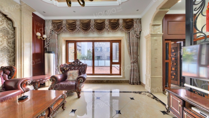 保利林语A区二手房实景图